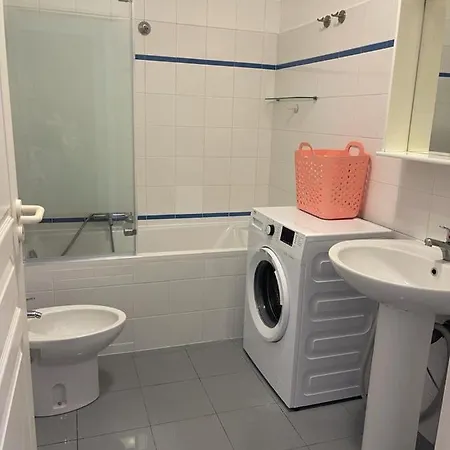 2/3 Pièces Avec Terrasse à Apartamento