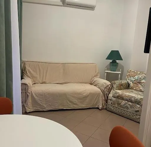 Апартаменты 2/3 Pieces Avec Terrasse A *